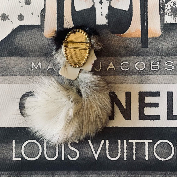 Vintage Mink porcelain female Profie Handmade Pin Art Deco - Picture 2 of 4